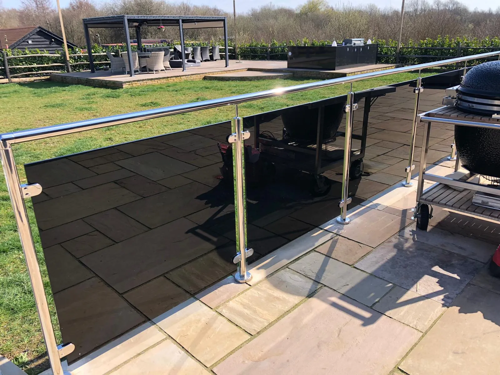 Contemporary glass balustrade in South Devon