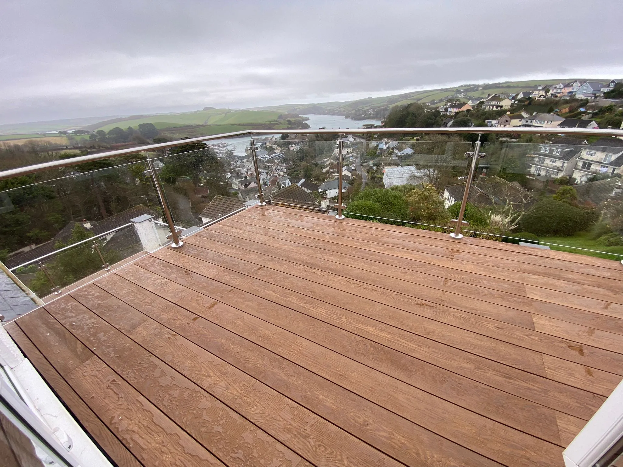 Balustrade installation detail at a Torquay property